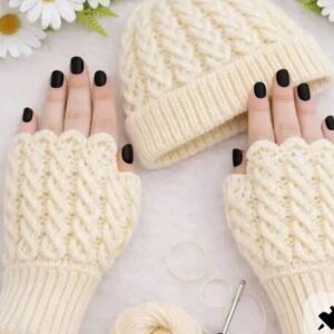 Hat and fingerless gloves