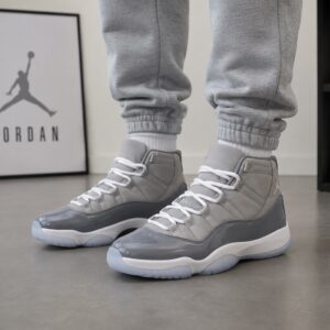 Air Jordan 11 Retro Cool Grey (2021)